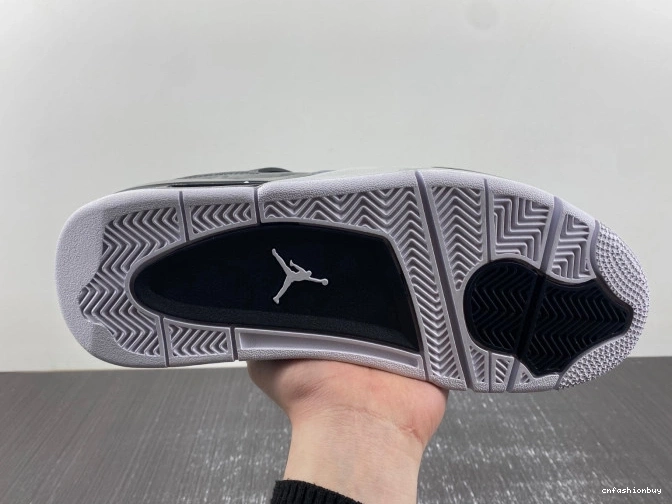 4 626969-030 Fear Jordan (2013) Pack Retro 0918